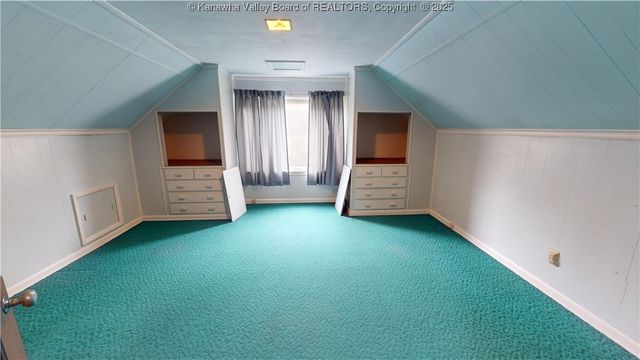 1852 Enslow Boulevard, Huntington, WV 25701