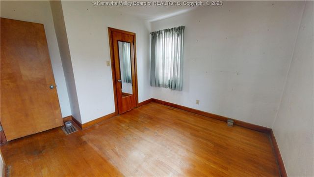 1852 Enslow Boulevard, Huntington, WV 25701