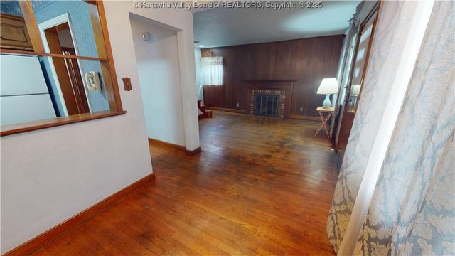 1852 Enslow Boulevard, Huntington, WV 25701