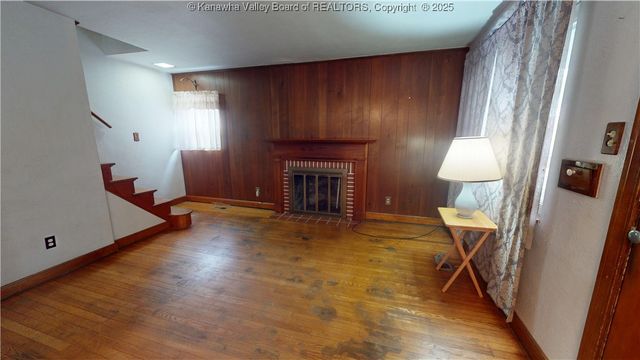 1852 Enslow Boulevard, Huntington, WV 25701