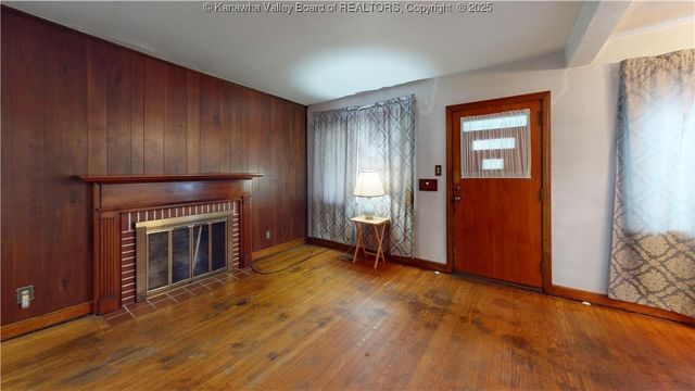 1852 Enslow Boulevard, Huntington, WV 25701