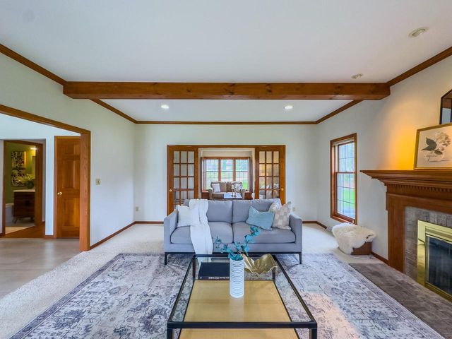 19560 Edmonton COURT, Brookfield, WI 53045