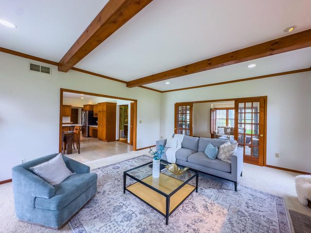 19560 Edmonton COURT, Brookfield, WI 53045