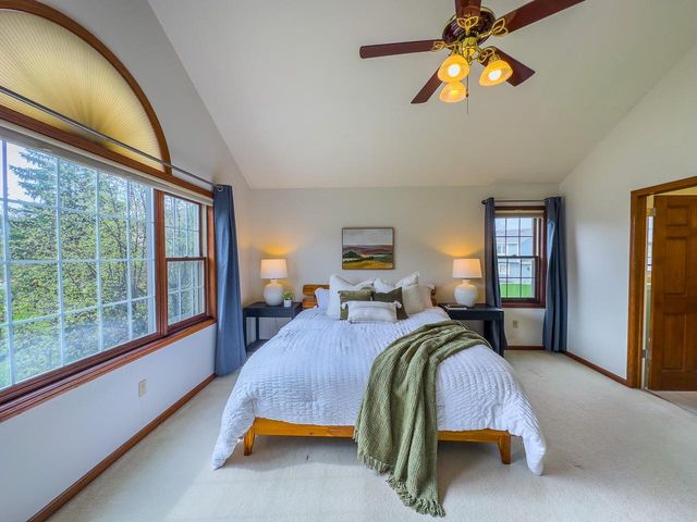 19560 Edmonton COURT, Brookfield, WI 53045