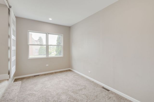 9535 S Fairfield Avenue, Evergreen Park, IL 60805