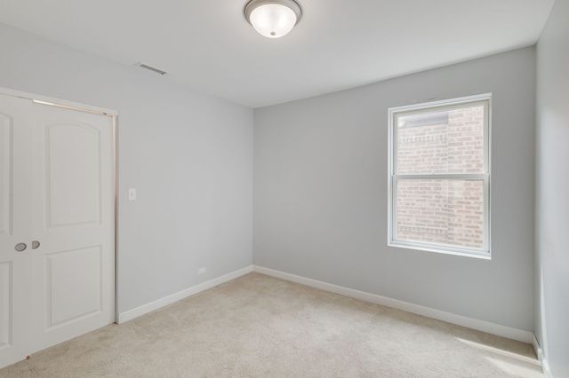 9535 S Fairfield Avenue, Evergreen Park, IL 60805