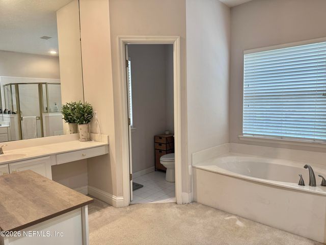 3740 WEXFORD HOLLOW Road E, Jacksonville, FL 32224