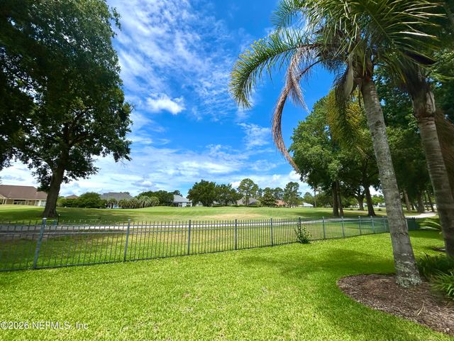 3740 WEXFORD HOLLOW Road E, Jacksonville, FL 32224