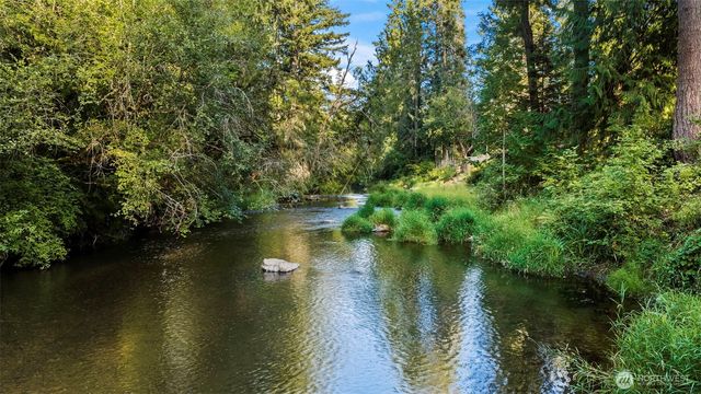 13836 166th Avenue SE, Rainier, WA 98576