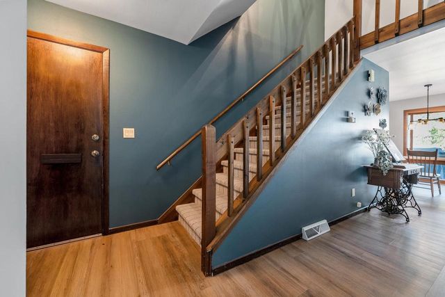 430 SILVER SPRING DRIVE, Green Bay, WI 54303
