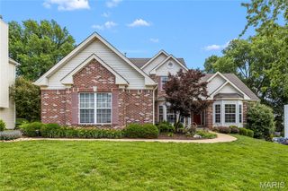 540 Oak Creek Meadows Court, Chesterfield, MO 63017