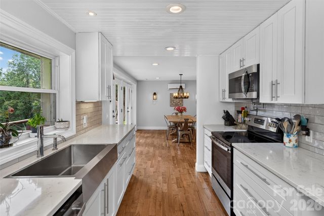 3882 New Leicester Highway, Leicester, NC 28748