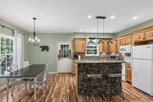 611 Monocle Drive, Ellijay, GA 30540
