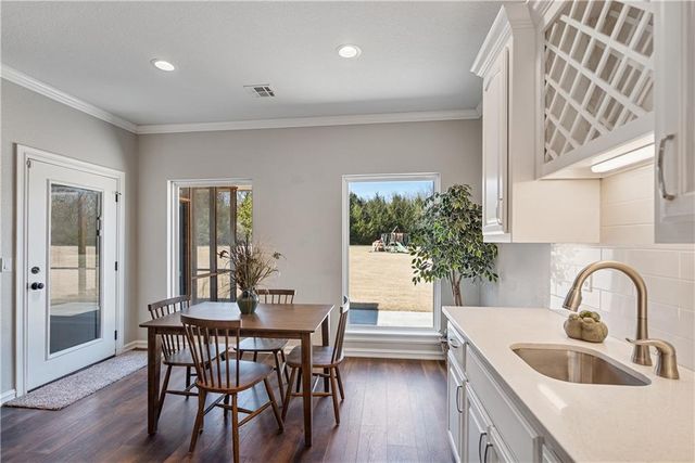 4343C CR 2000 Road, Coffeyville, KS 67337