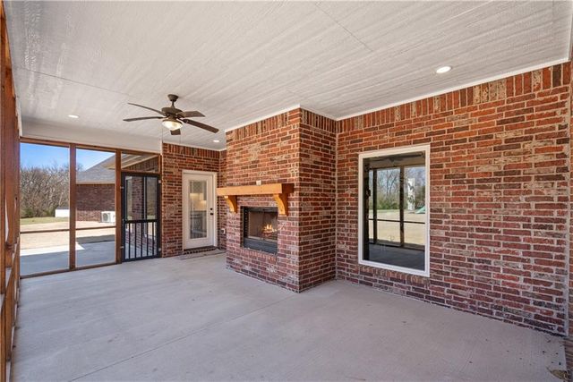 4343C CR 2000 Road, Coffeyville, KS 67337