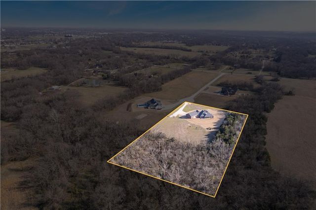 4343C CR 2000 Road, Coffeyville, KS 67337