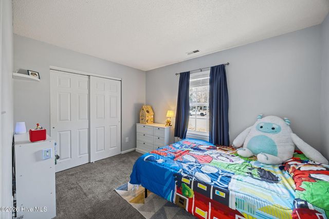 303 Greenbriar Drive, Jacksonville, NC 28546