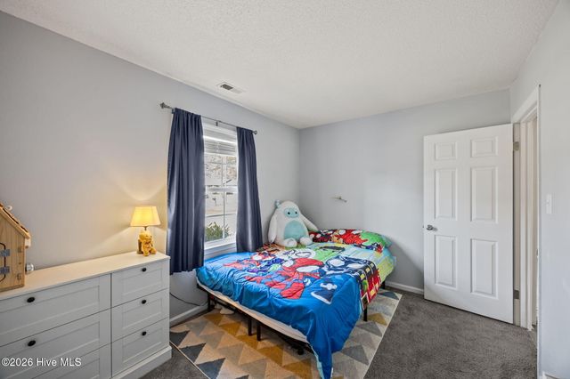 303 Greenbriar Drive, Jacksonville, NC 28546