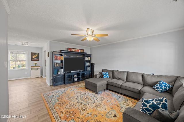 303 Greenbriar Drive, Jacksonville, NC 28546