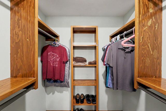 10931 W Dora, Wichita, KS 67209