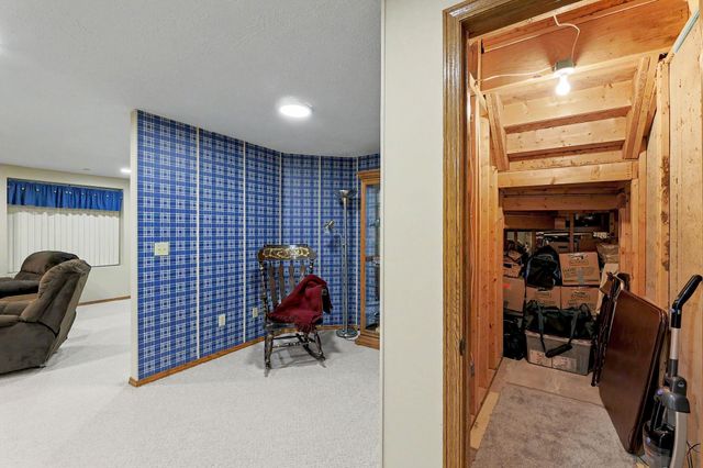 10931 W Dora, Wichita, KS 67209