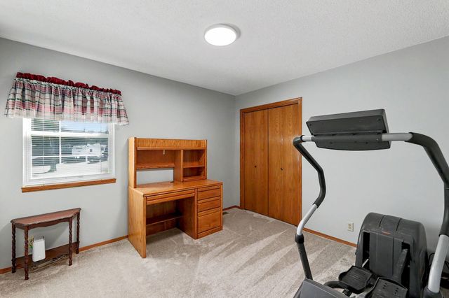 10931 W Dora, Wichita, KS 67209