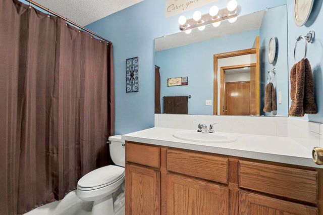 10931 W Dora, Wichita, KS 67209