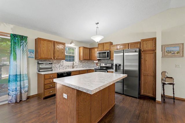 10931 W Dora, Wichita, KS 67209