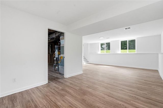 1060 S Millard Way, Stone Mountain, GA 30088