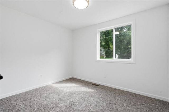 1060 S Millard Way, Stone Mountain, GA 30088