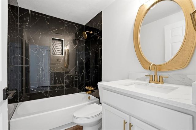 1060 S Millard Way, Stone Mountain, GA 30088