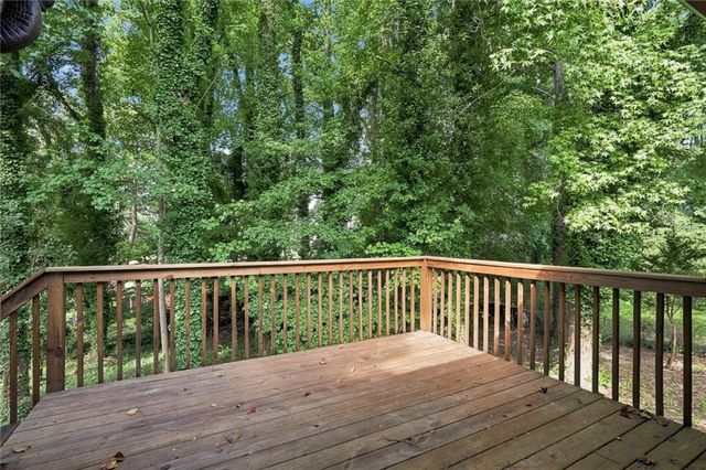 1060 S Millard Way, Stone Mountain, GA 30088