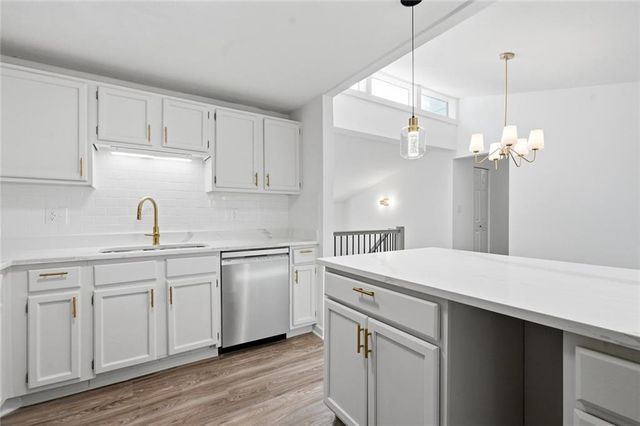 1060 S Millard Way, Stone Mountain, GA 30088