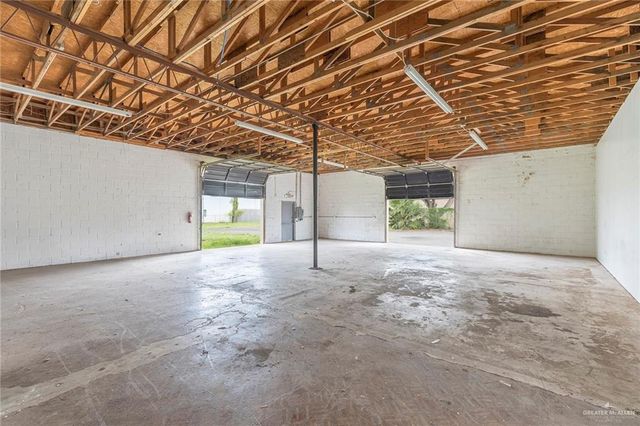 813 E Whitewing Avenue, Mcallen, TX 78501