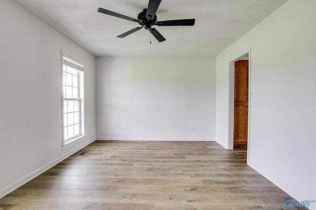 1309 Nanceford Road SW, Hartselle, AL 35640