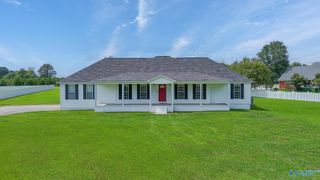 1309 Nanceford Road SW, Hartselle, AL 35640