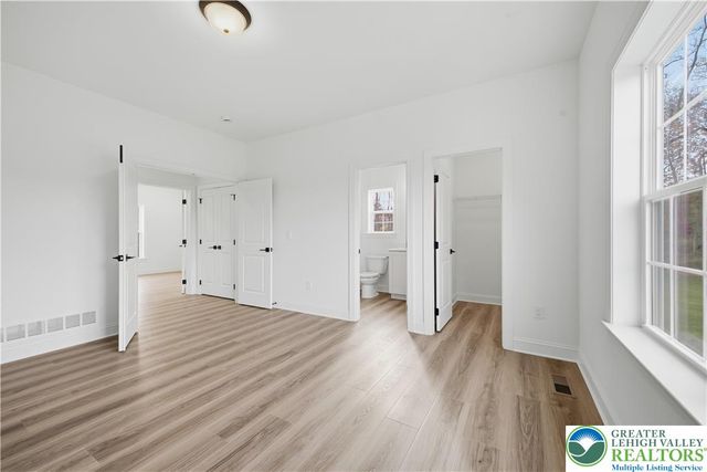 1505 Corkscrew Drive 12, Bushkill Twp, PA 18091