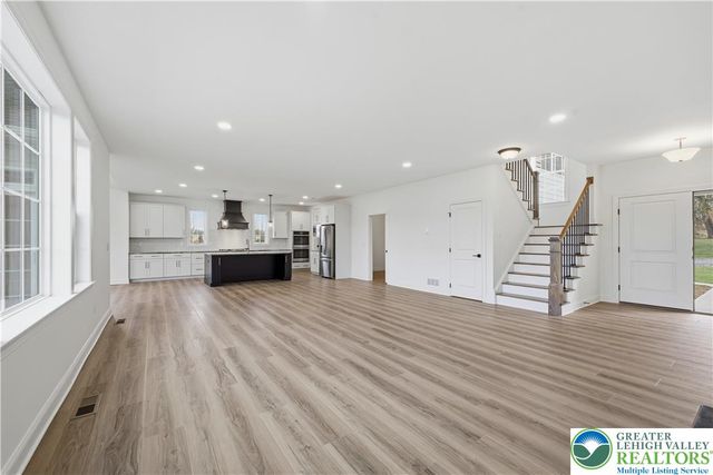 1505 Corkscrew Drive 12, Bushkill Twp, PA 18091