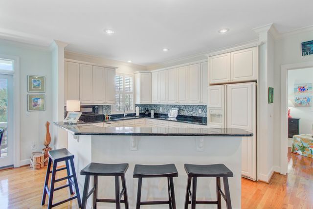 1647 Marsh Harbor Lane, Mount Pleasant, SC 29464