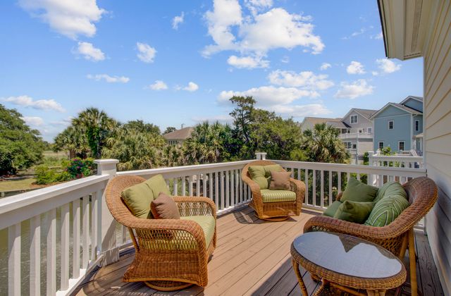 1647 Marsh Harbor Lane, Mount Pleasant, SC 29464