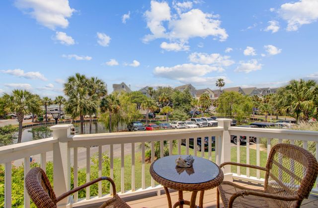1647 Marsh Harbor Lane, Mount Pleasant, SC 29464