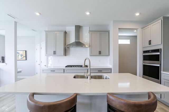 6807 Sable Point Drive, Brownsburg, IN 46112