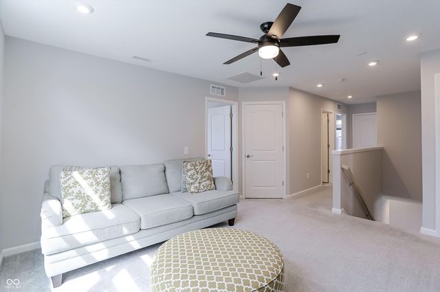 6807 Sable Point Drive, Brownsburg, IN 46112