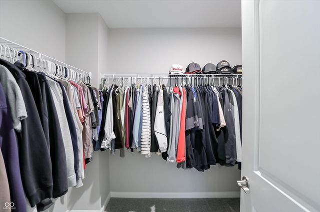 6807 Sable Point Drive, Brownsburg, IN 46112