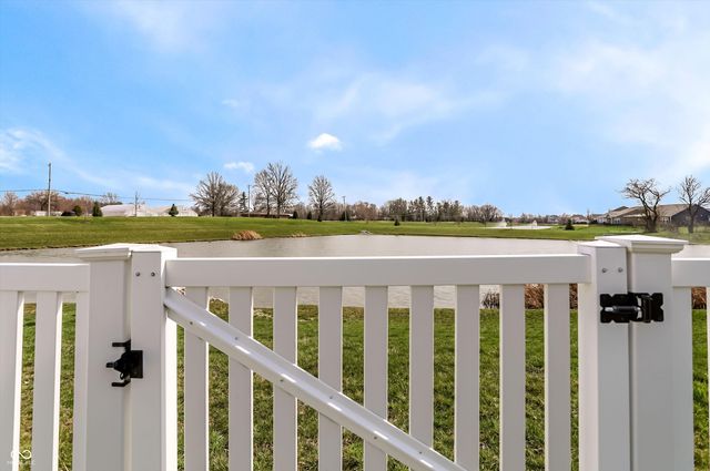 6807 Sable Point Drive, Brownsburg, IN 46112