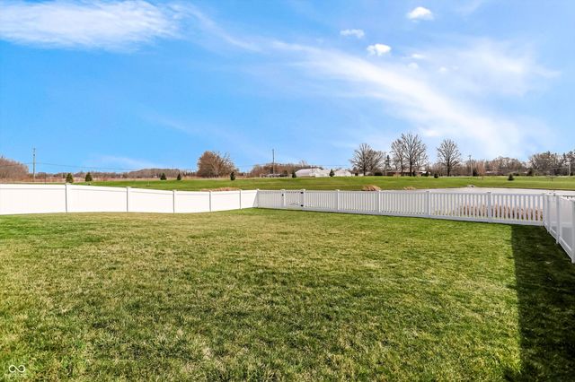 6807 Sable Point Drive, Brownsburg, IN 46112