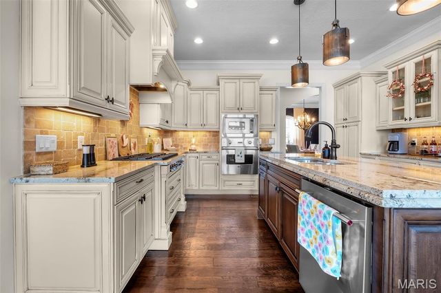 1002 Laurelwood Drive, Kennett, MO 63857