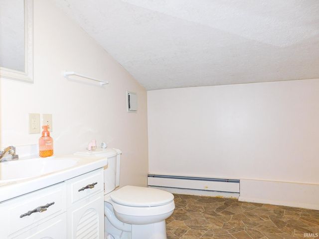 11687 N Marzane Rd-90, Markle, IN 46770