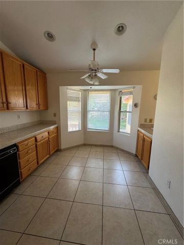 1087 Serena, San Jacinto, CA 92583