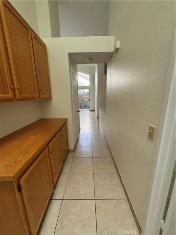 1087 Serena, San Jacinto, CA 92583